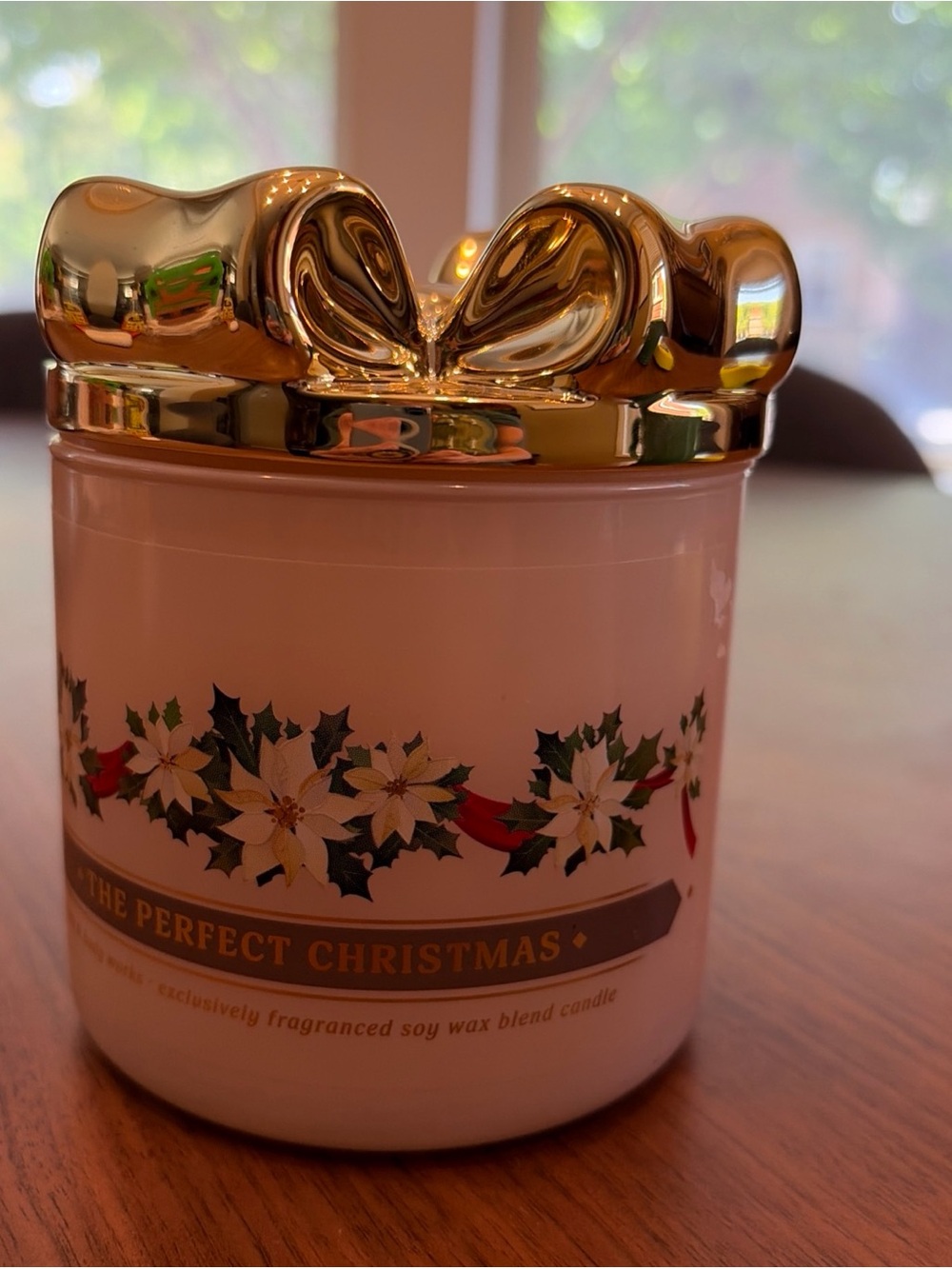NEW Bath & Body Works 3 Wick Candle Perfect Christmas Gold Bow Top Pine 14.5oz